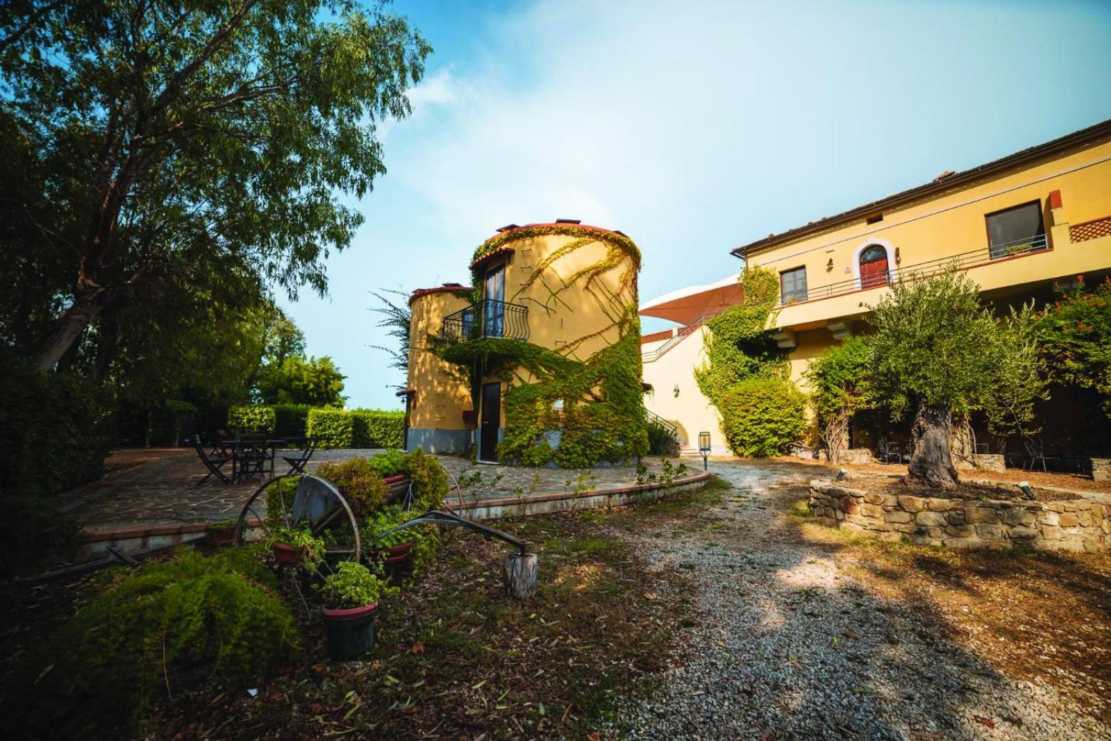 Agriturismo La Petrosa Ceraso エクステリア 写真